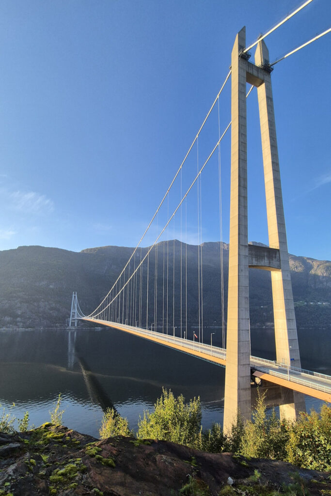 Hardangerbrua bridge Anne Hirth 03